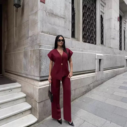 Set aus Geknöpftem Top und Hose