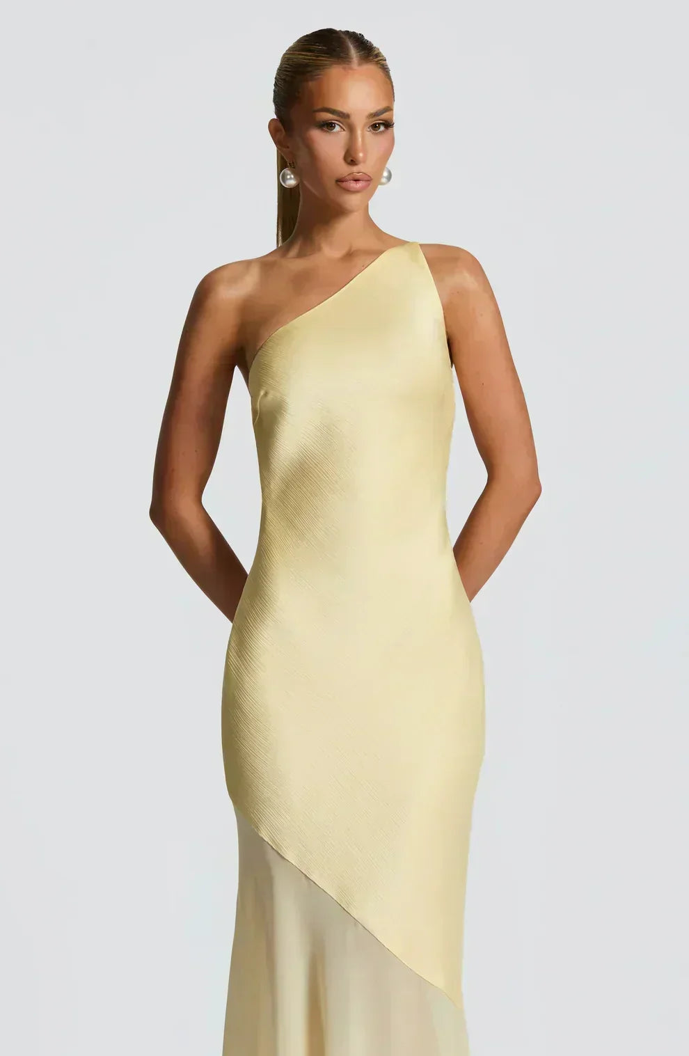 One-Shoulder Abendkleid