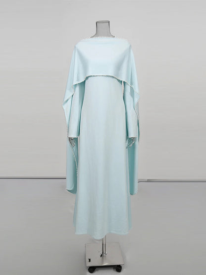 Abaya mit Perlenbesatz