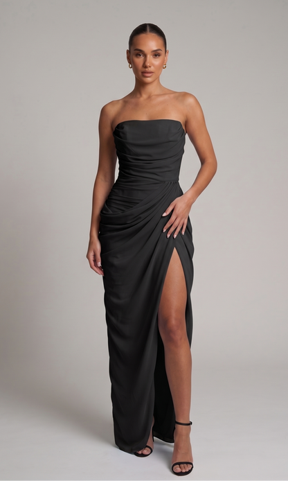 Abendkleid mit Beinschlitz