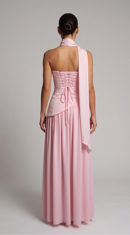 Elegantes Maxikleid mit Schal