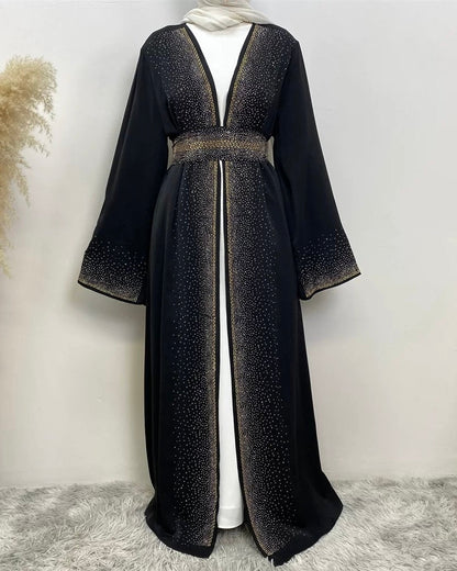 Kimono mit Straßsteinen